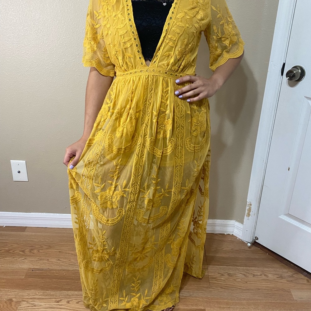 Lace dress